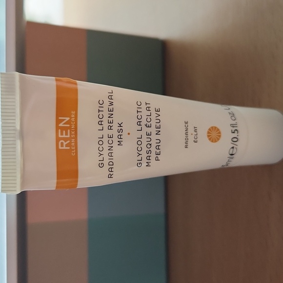 Ipsy Unopened 4 Piece SET Face Enzyme Peel, Glycol Mask,Refining Serum & Radianc - Picture 9 of 12